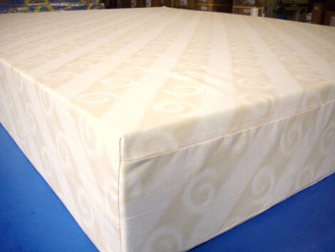Foam Mattress - Queen - 2030mm x 1525mm
