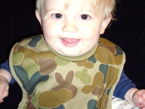 Kids Bib – Poly/Cotton Camouflage